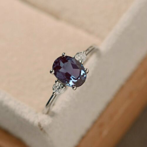 925 Sterling Silver 1 CT Oval Cut Alexandrite & Diamond 3-Stone Anniversary Ring