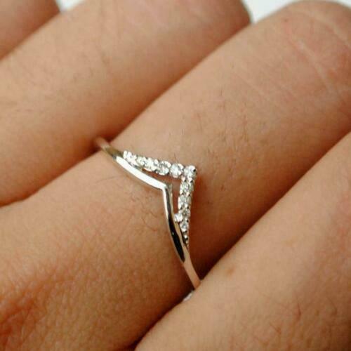 0.45 Ct Round Cut Diamond Women's Curved Shape 925 Sterling Silver Band Ring