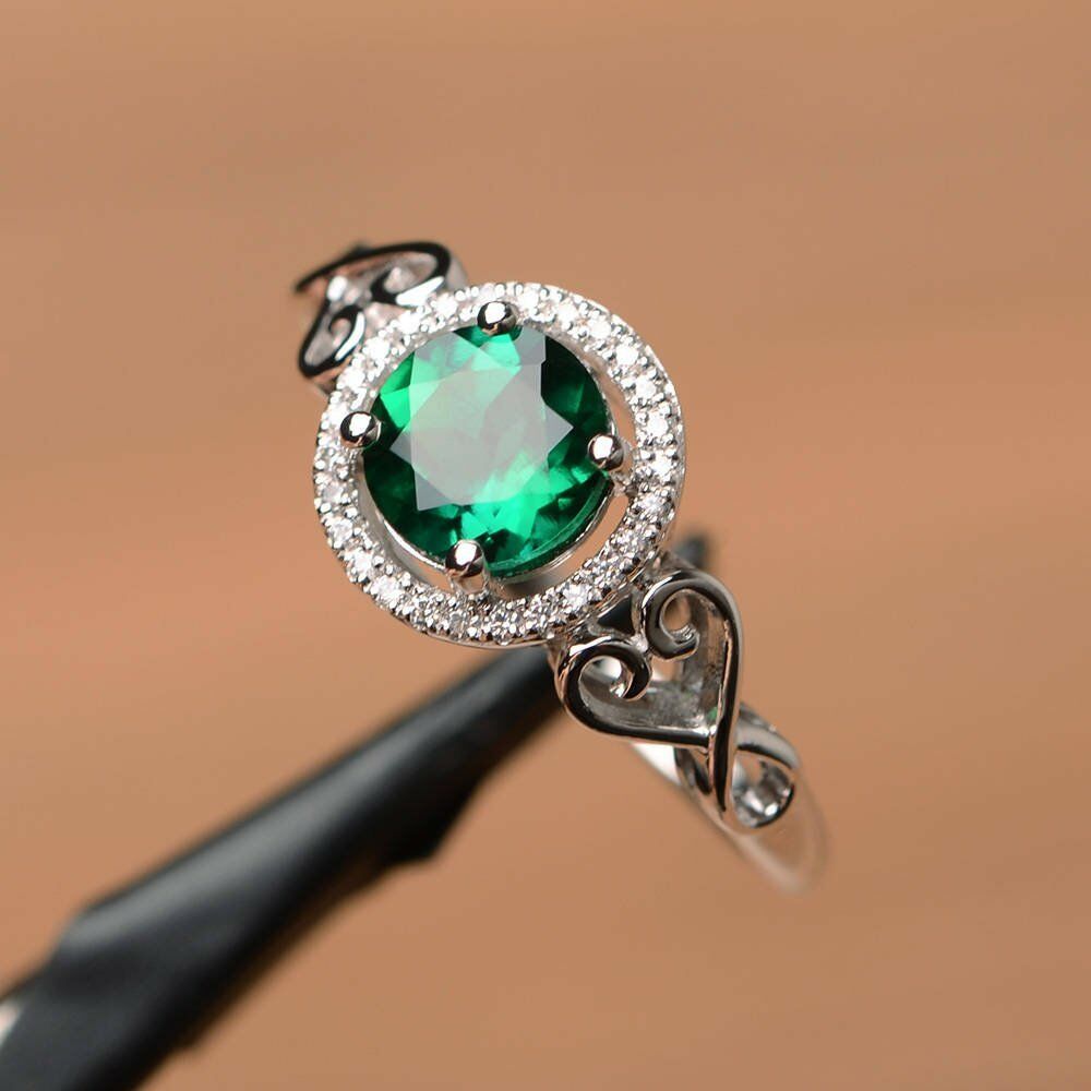1.50 Ct Round Cut Green Emerald 925 Sterling Silver Halo Engagement Ring