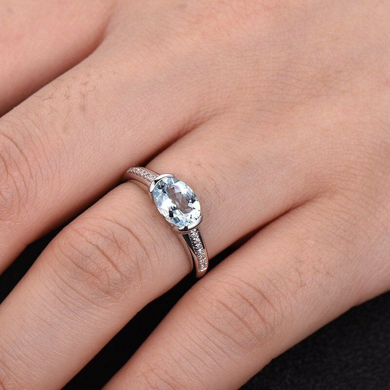 1.50 Ct Oval Cut Aquamarine 925 Sterling Silver Solitaire W/Accents Promise Ring