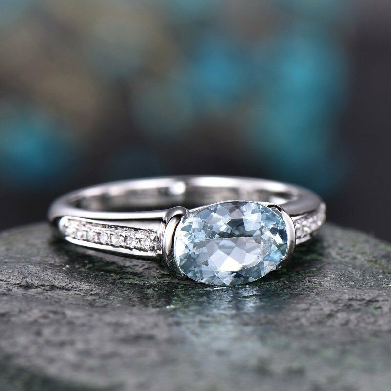 1.50 Ct Oval Cut Aquamarine 925 Sterling Silver Solitaire W/Accents Promise Ring