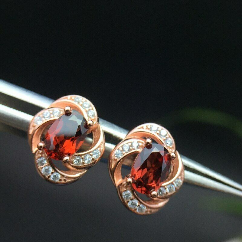 1.20 Ct Oval Cut Red Garnet Rose Gold Plated On 925 Sterling Silver twisted Stud Earring