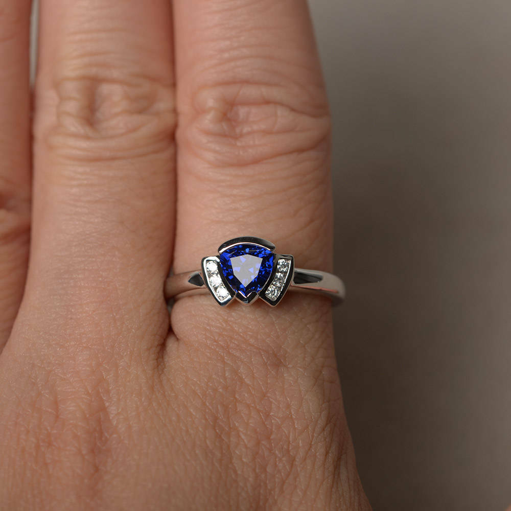 1.25 Ct Trillion Cut Blue Tanzanite 925 Sterling Silver Unique Design Promise Ring