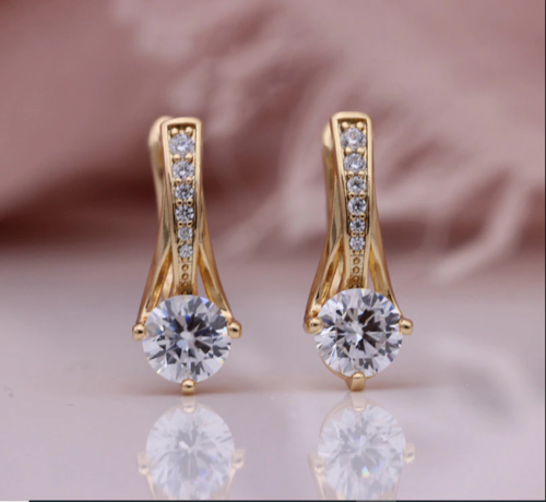 Harshika 7 Stone Diamond Earring – Bling Element Staging