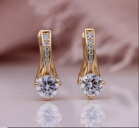 2 Ct Round Cut VVS1/D Diamond Women's Classic Stud Earrings In 925 Sterling Silver