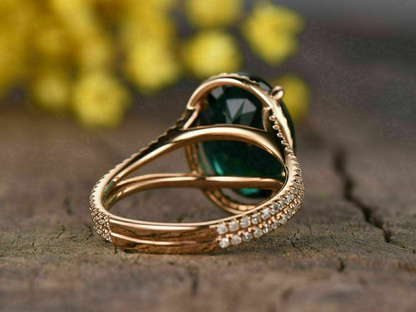 3 Ct Oval Cut Green Emerald Halo Engagement Ring For Women's 925 Sterling Silver