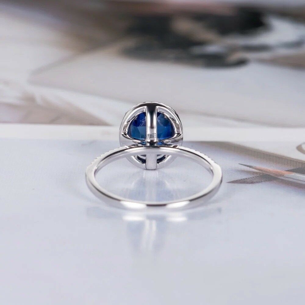 1.50 Ct Oval Cut Blue Sapphire 925 Sterling Silver Halo Engagement Ring