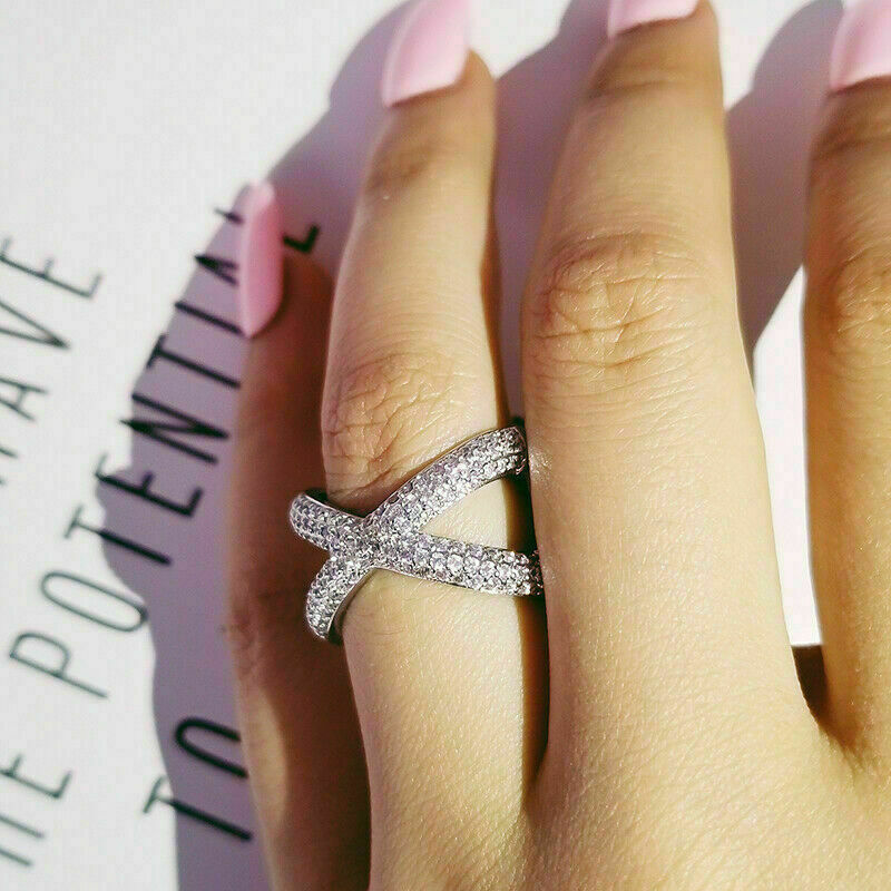 0.75 Ct Round Cut Diamond 925 Sterling Silver Gorgeous Infinity Engagement Ring