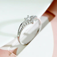 1 Ct Round Cut Diamond 925 Sterling Silver Temperament Heart Shape Simple Proposal Ring