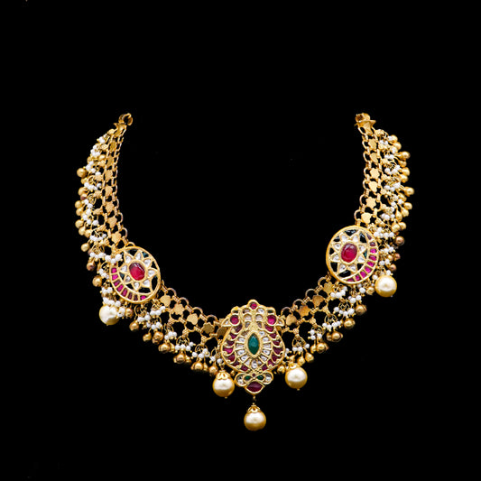 Triveni Sterling Silver Nacklace