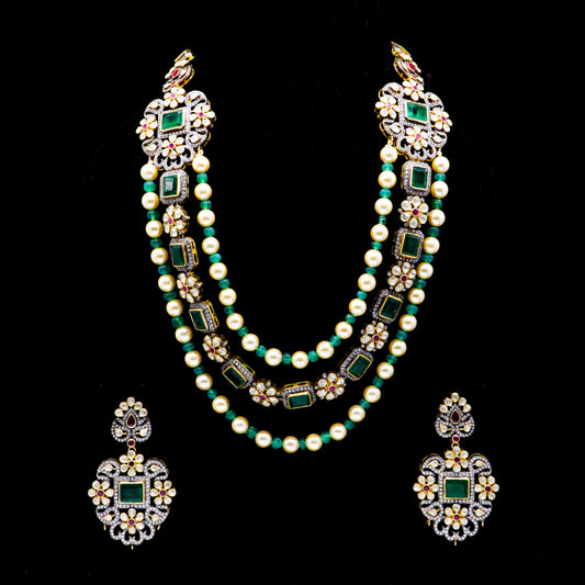 Triveni sterling silver neckpiece