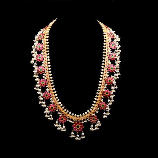 Triveni Sterling Silver Necklace