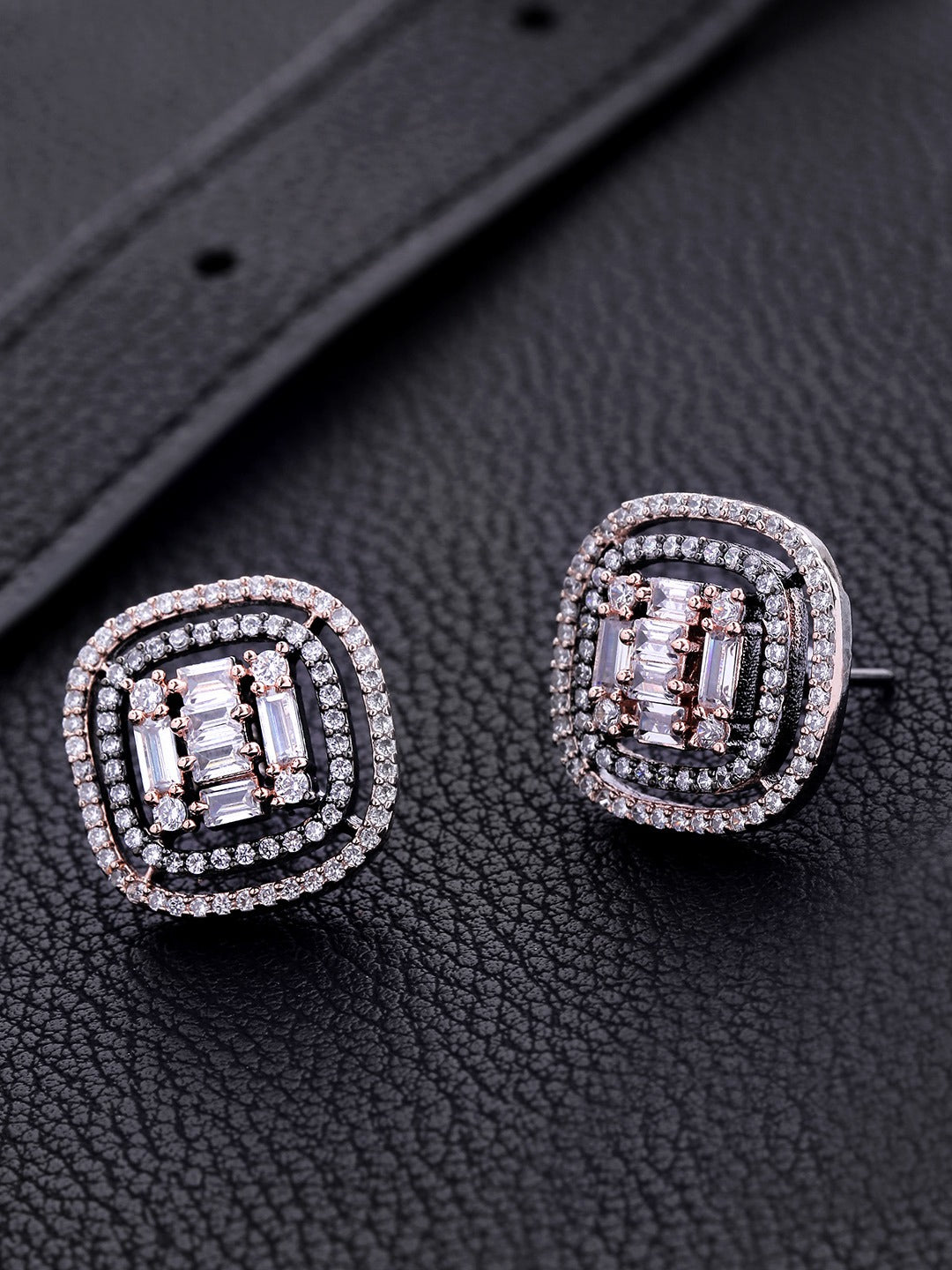 1.25 Ct Baguette & Round Cut Diamond 925 Sterling Silver Halo Anniversary Gift Stud Earrings