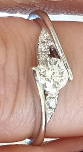 1 CT Round Cut Diamond 925 Sterling Silver Women Engagement Bypass Promise Ring