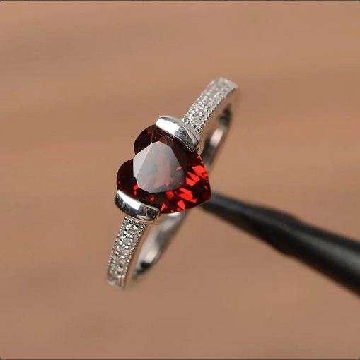 2.10 Ct Heart Cut Red Garnet 925 Sterling Silver Solitaire W/Accents Promise Gift Ring