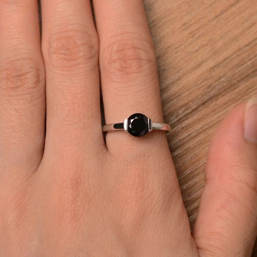 1.00 Ct Round Cut Black Onyx 925 Sterling Silver Bezel Set Solitaire Ring