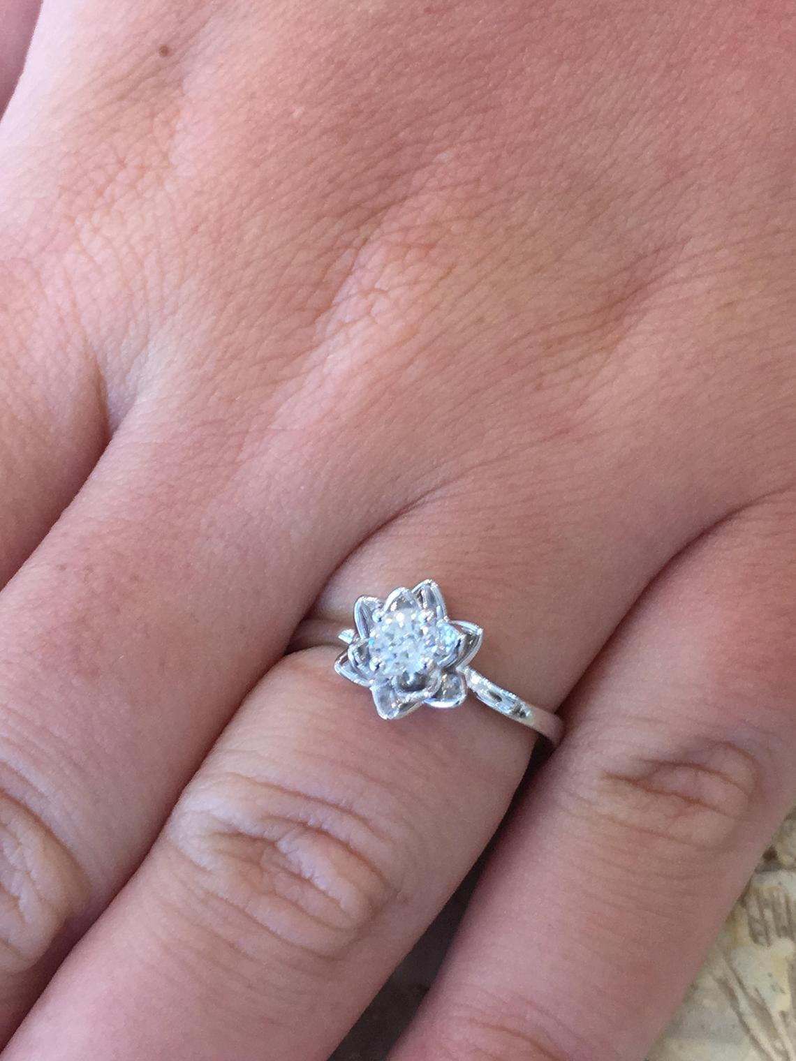 1 CT Round Cut Diamond 925 Sterling Silver Women Flower Engagement Ring