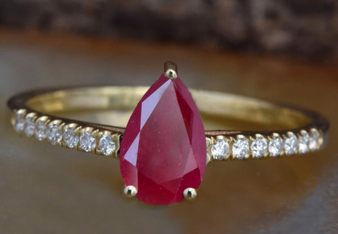 1 CT 925 Sterling Silver Red Ruby Pear Cut Diamond Engagement Ring - atjewels.in
