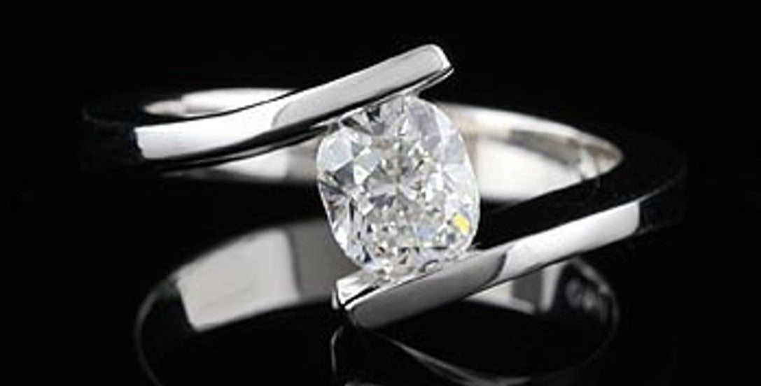 1 CT Oval Cut Diamond 925 Sterling Sliver Women Engagement Solitaire Bypass Ring