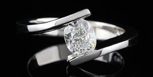 1 CT Oval Cut Diamond 925 Sterling Sliver Women Engagement Solitaire Bypass Ring