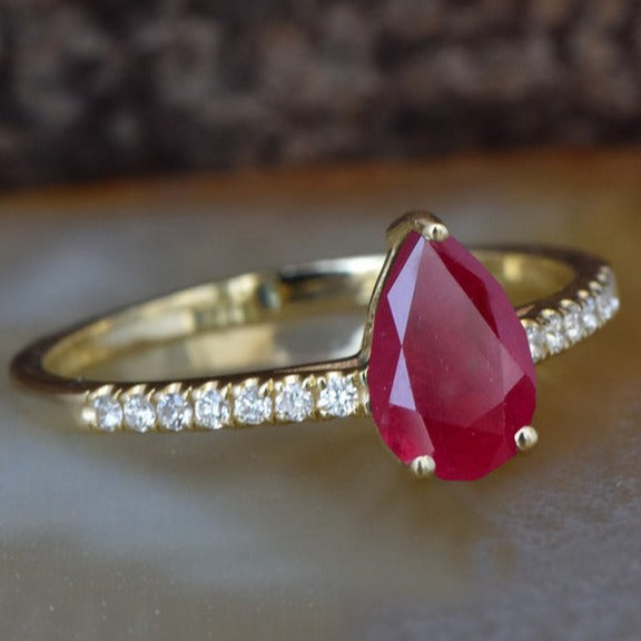 1 CT 925 Sterling Silver Red Ruby Pear Cut Diamond Engagement Ring - atjewels.in