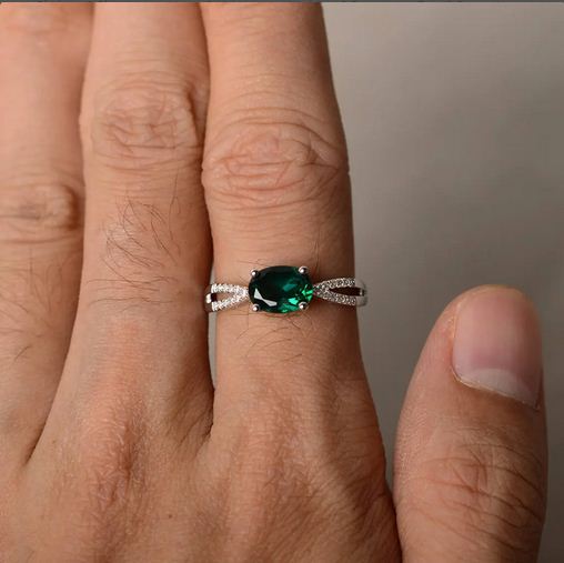 1.20 Ct Oval Cut Green Emerald Solitaire W/Accents Engagement Ring 925 Sterling Silver