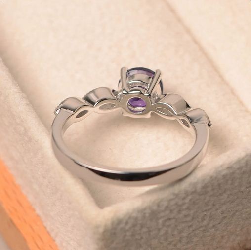 1.20 Ct Round Cut Purple Amethyst Solitaire W/Accents Engagement Ring 925 Sterling Silver