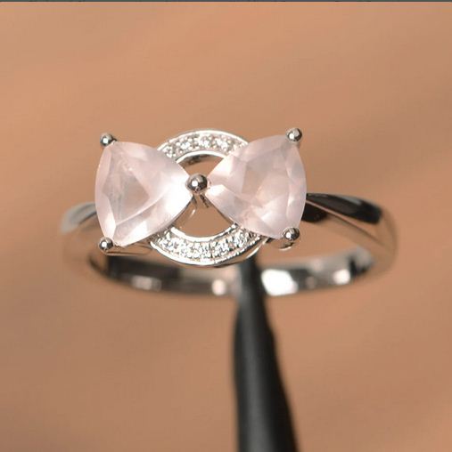 1.50 Ct Trillion Cut Rose Quartz 925 Sterling Silver Bow Promise Gift Ring