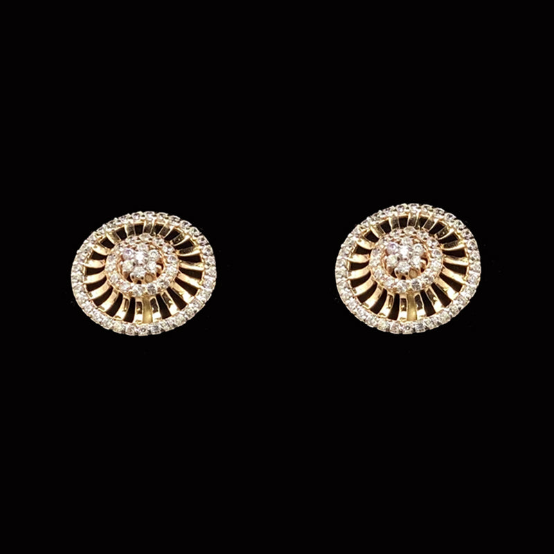 18K Gold Party Wear Shimmering Floral Diamond Stud Earrings