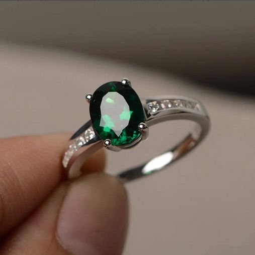Panna Silver Ring Design For Girls Ct Oval Cut Green Emerald 925