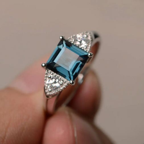 2.25 Ct Princess Cut London Blue Topaz 925 Sterling Silver Solitaire W/Accents Engagement Ring - atjewels.in