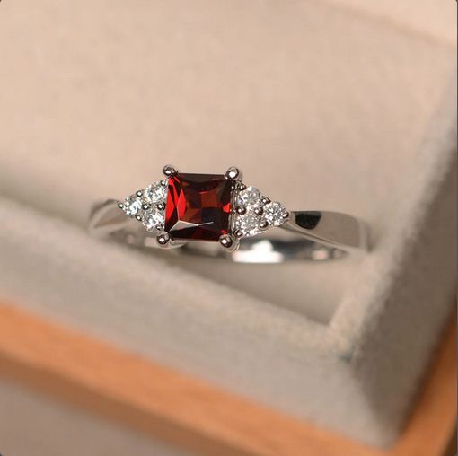 1.20 Ct Princess Cut Red Garnet 925 Sterling Silver Solitaire W/Accents Engagement Ring