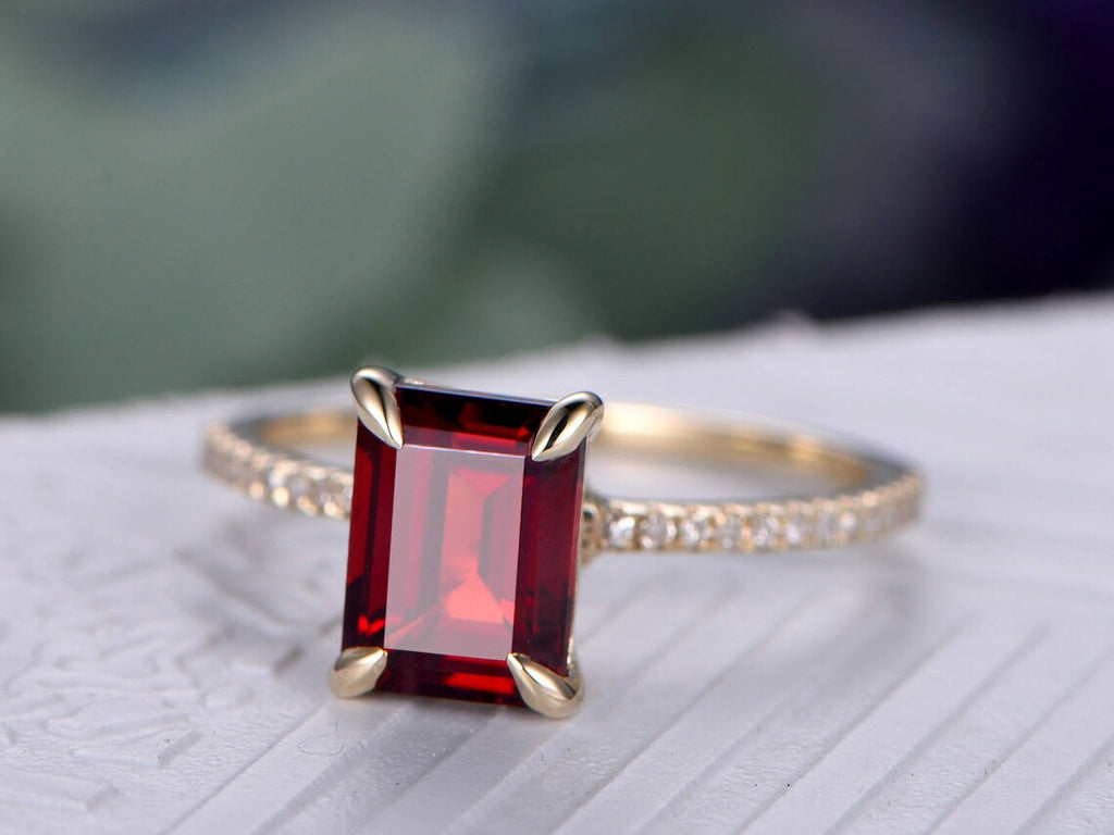 2.75 Ct Emerald Cut Red Garnet 925 sterling Silver Solitaire W/Accents Anniversary Gift Ring