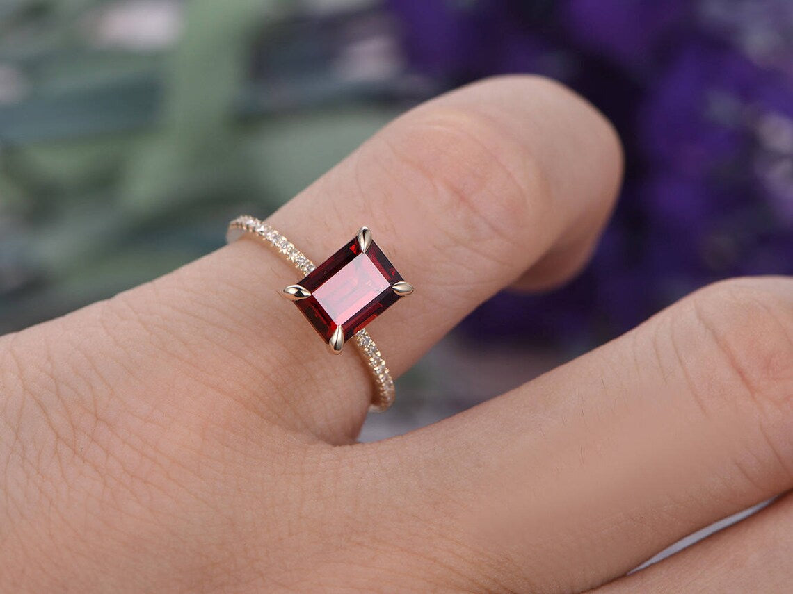 2.75 Ct Emerald Cut Red Garnet 925 sterling Silver Solitaire W/Accents Anniversary Gift Ring