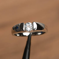 1.00 Ct Round Cut White Topaz Solitaire Engagement Ring 925 Sterling Silver