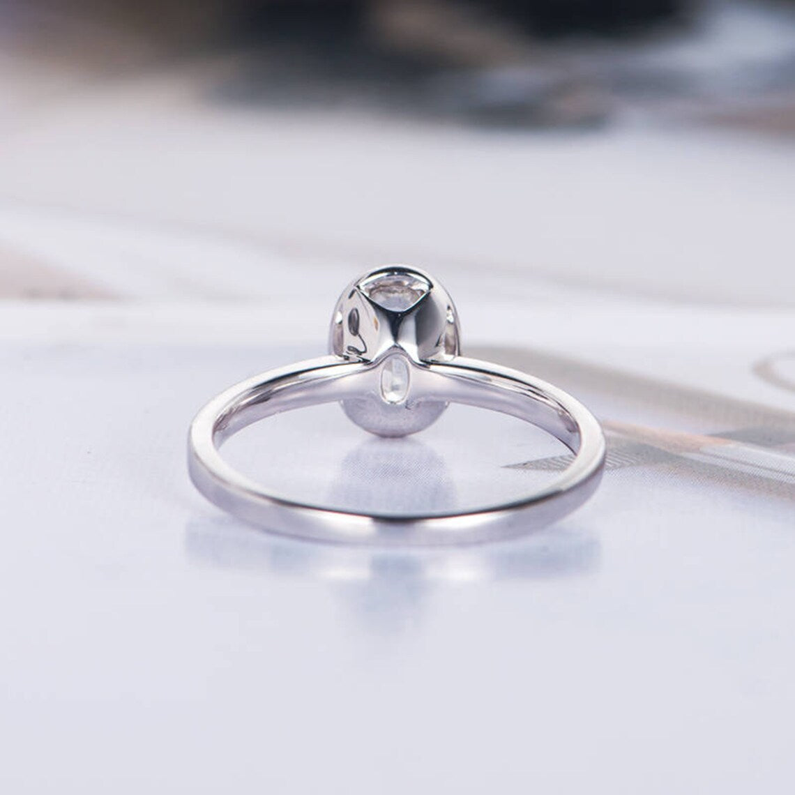 1.25 Ct Oval Cut White Topaz 925 Sterling Silver Bezel Set Solitaire Ring