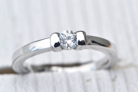 0.15 CT 925 Sterling Silver Round Cut Diamond Solitaire Band Ring Gift For Her