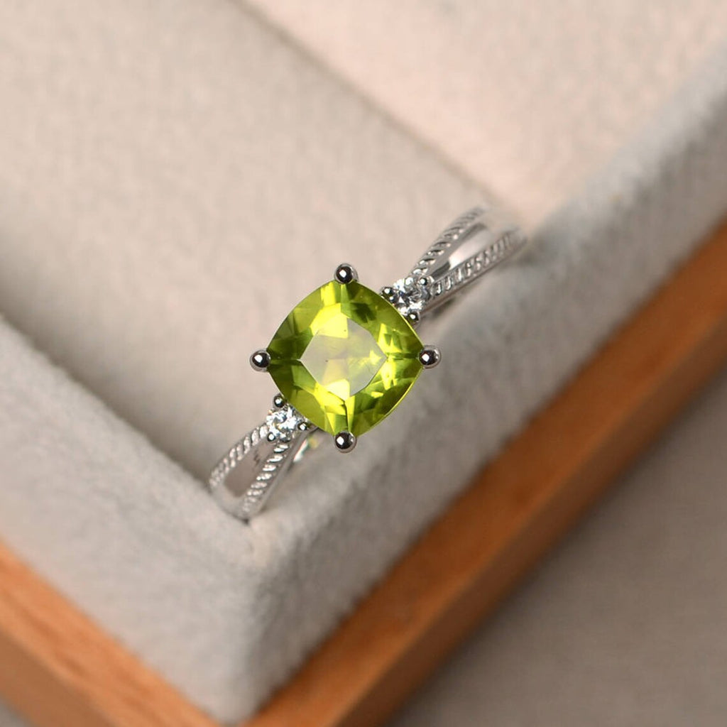 1.50 Ct Cushion Cut Peridot 925 Sterling Silver Three Stone Promise Gift Ring