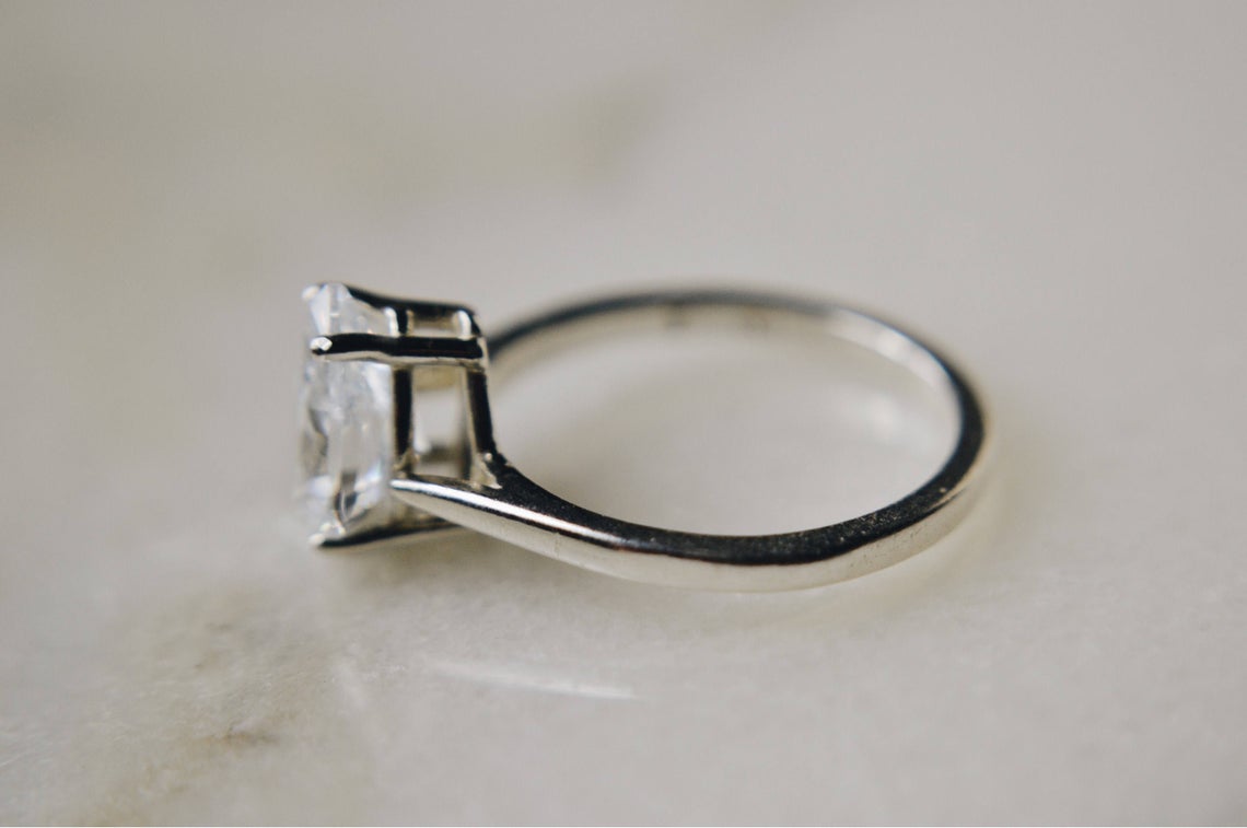 1 CT 925 Sterling Silver Pear Cut Diamond Anniversary Solitaire Ring