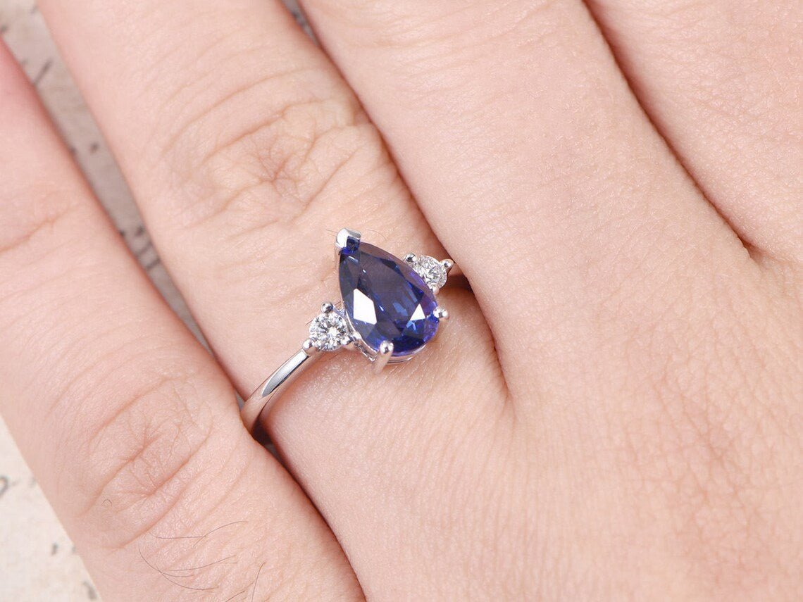 1.50 Ct Pear Cut Blue Sapphire Three-Stone Promise Gift Ring 925 Sterling Silver