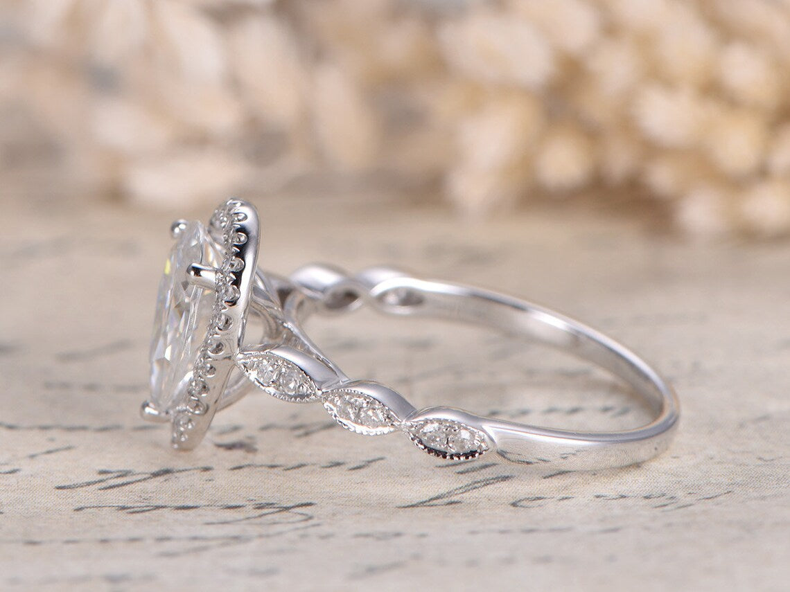 2.25 Ct Pear Cut 925 Sterling Silver Halo Bridal Wedding Ring - atjewels.in