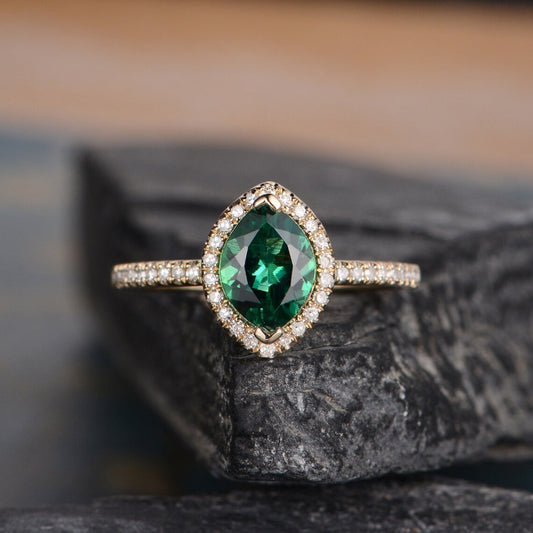 2.25 Ct Marquise Cut Green Emerald 925 Sterling Silver Anniversary Gift Ring