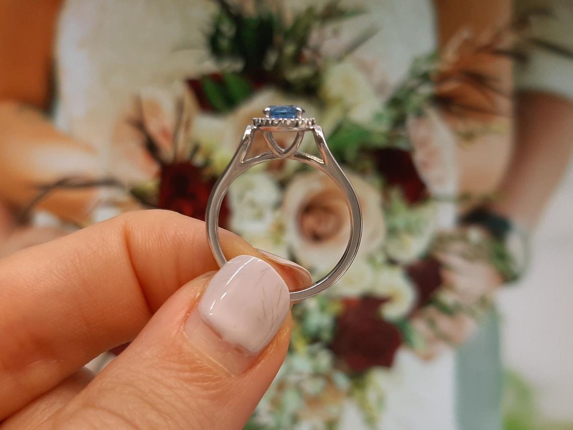 1 CT Round Cut Blue Topaz Diamond 925 Sterling Silver Halo Wedding Ring