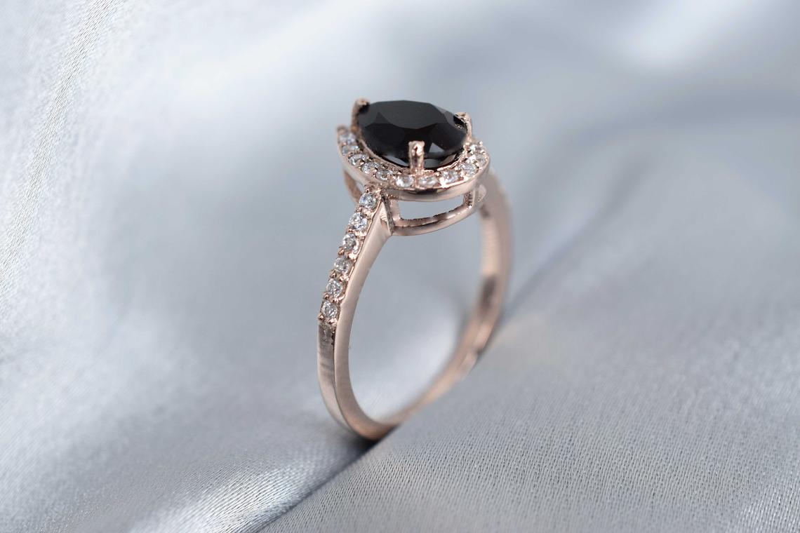 2 CT 925 Sterling Silver Pear Cut Black Cubic Zirconia Diamond Anniversary Halo Ring
