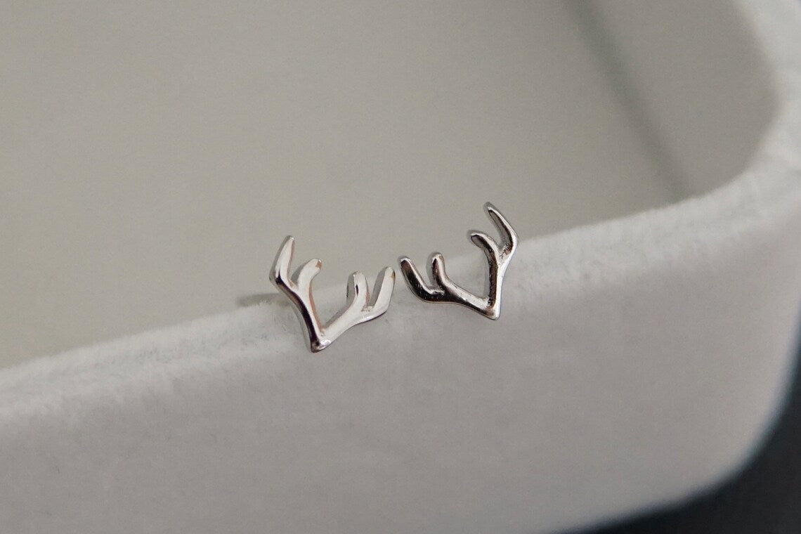 Contemporary Design Earrings 925 Sterling Silver Antler Stud Earrings