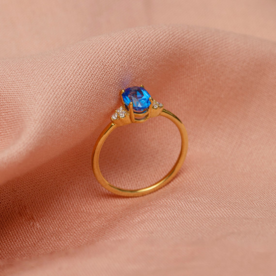 1 CT Oval Cut Blue Topaz Diamond 925 Sterling Silver Halo Engagement Ring