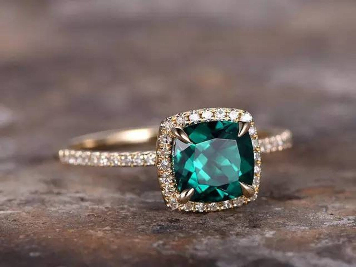 1.75 Ct Cushion Cut Green Emerald 925 Sterling Silver Halo Engagement Ring
