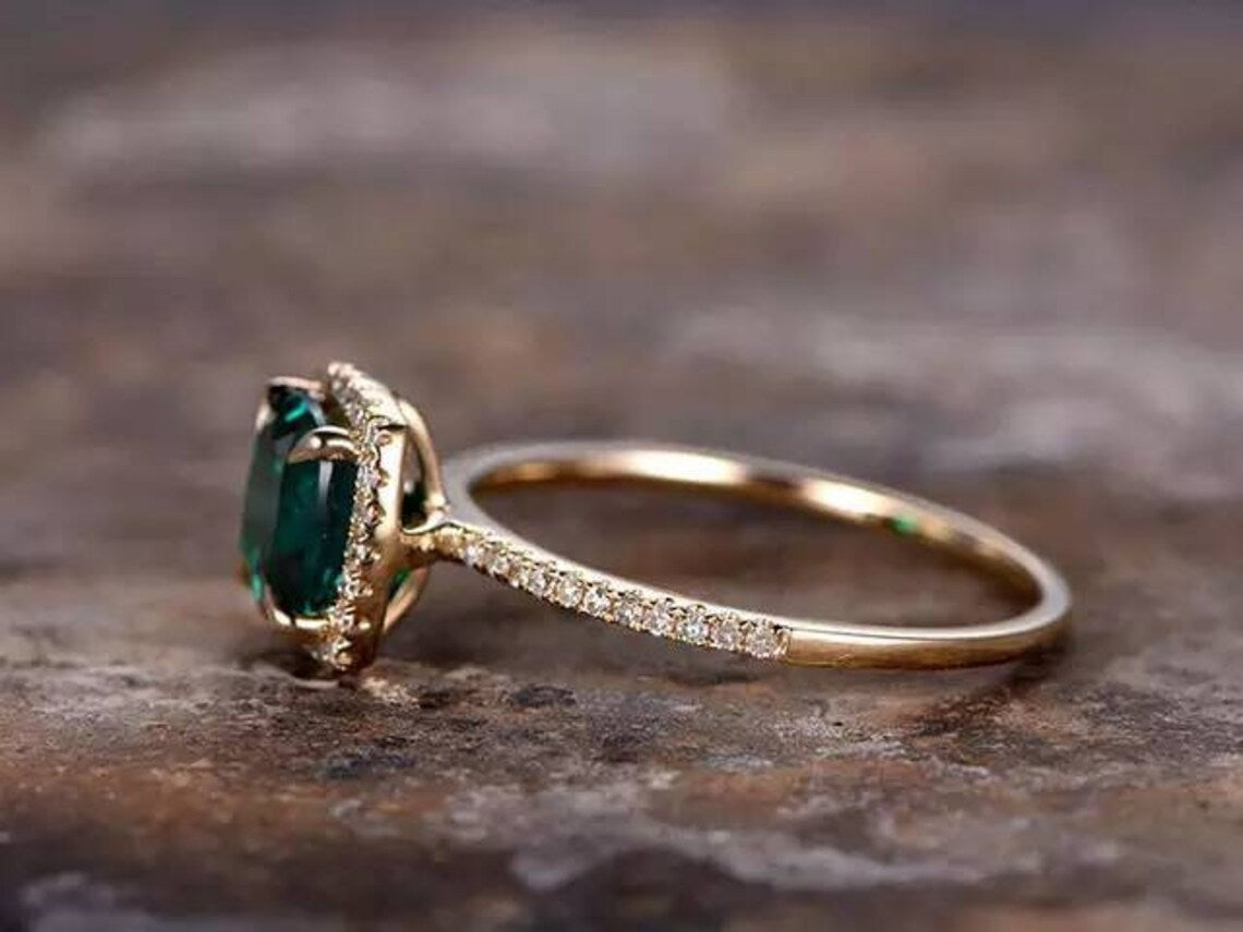 1.75 Ct Cushion Cut Green Emerald 925 Sterling Silver Halo Engagement Ring