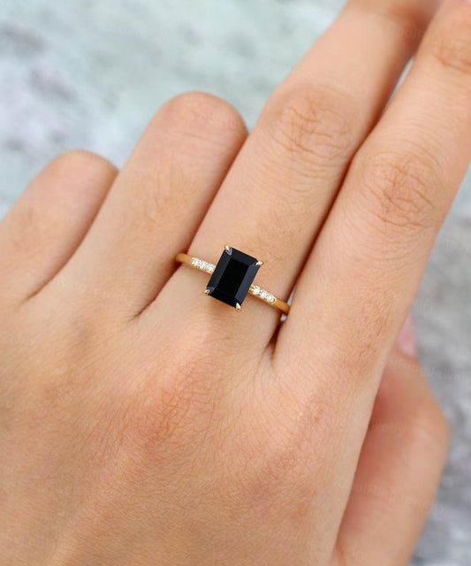 1 CT 925 Sterling-Silver Black Cubic Zirconia Emerald Cut Diamond Halo Engagement Ring