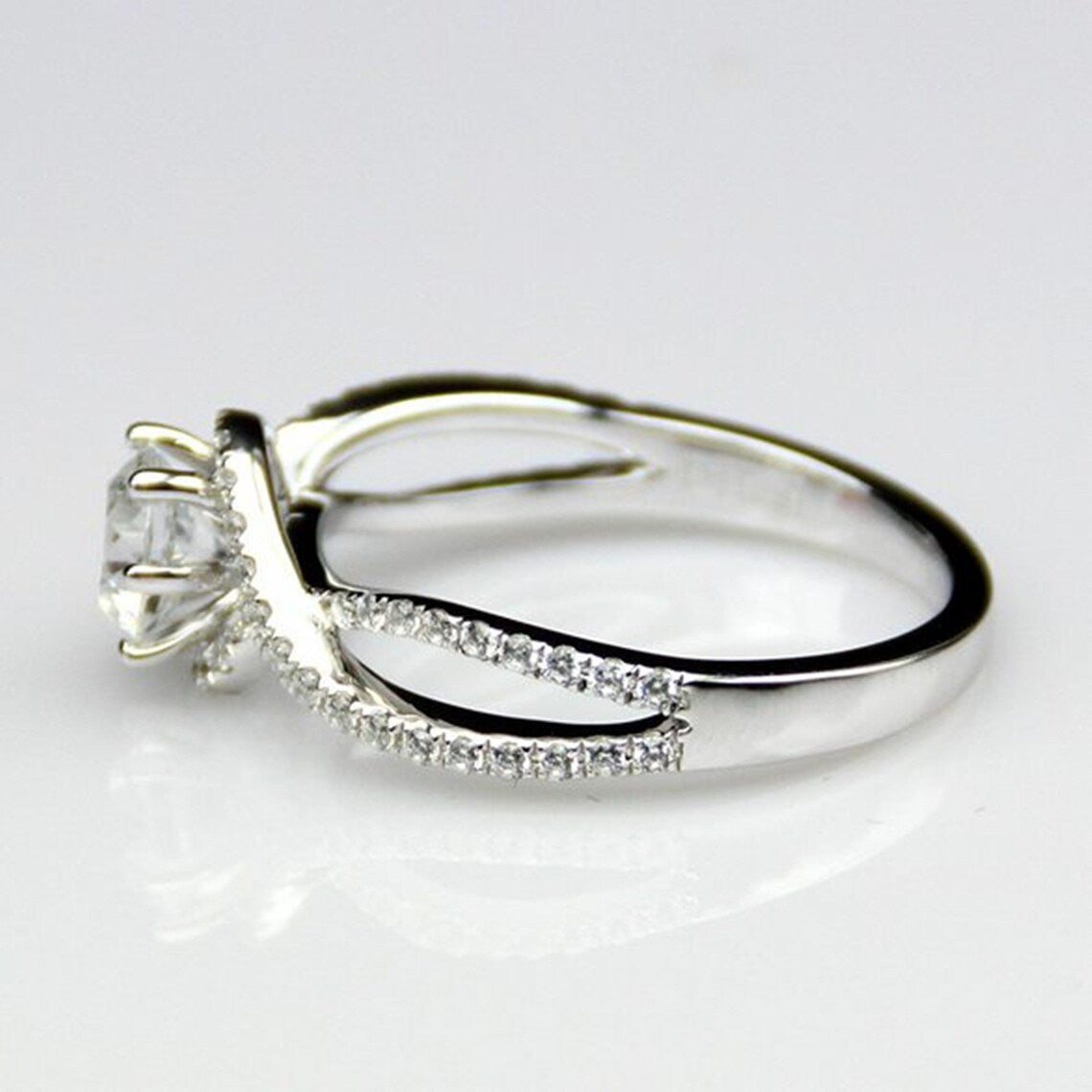 1 CT Round Cut White Diamond White Gold Over On 925 Sterling Silver Halo Split Shank Ring